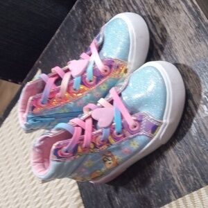 Bluey size 11 high tops lightly worn